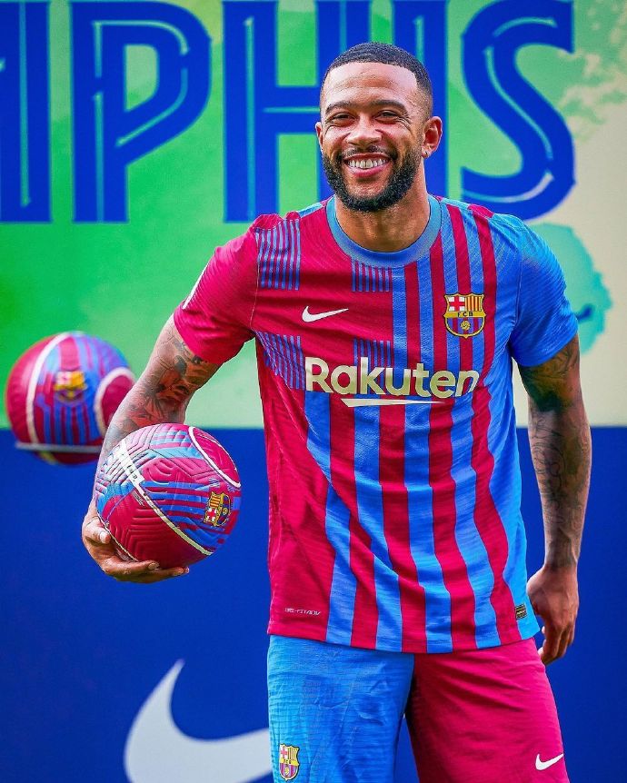 هداف الدوري السعودي موسم ٢٠٢٣-٢٠٢٤من يتصدر السباق الذهبي؟